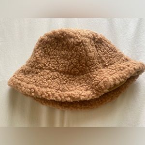 Cute Bouclé Melrose Bucket Hat
